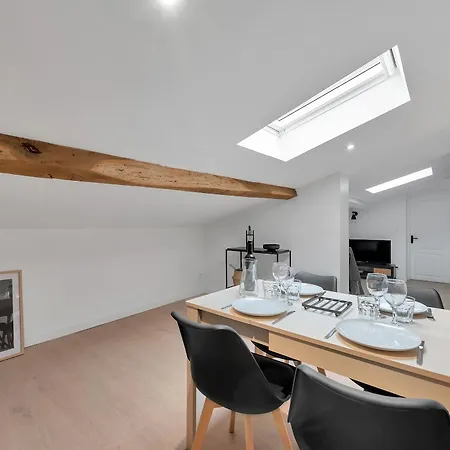 Le Blackwood Apartment