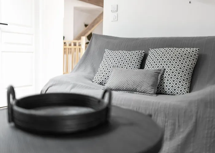 アパート Le Blackwood マザメ